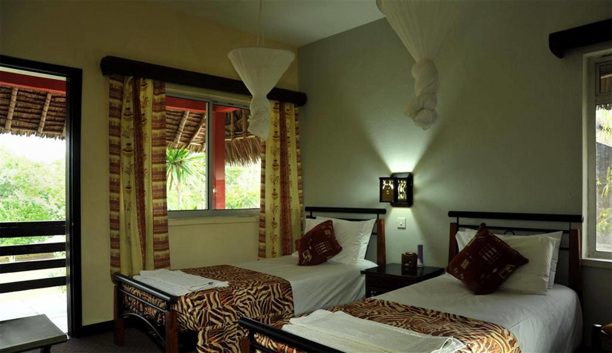 Mara River Lodge Aitong ภายนอก รูปภาพ